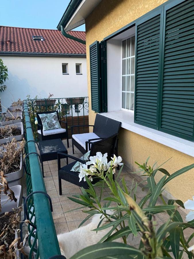Maison Lyon-Bron Eurexpo - Stadium Groupama Lejlighed Eksteriør billede